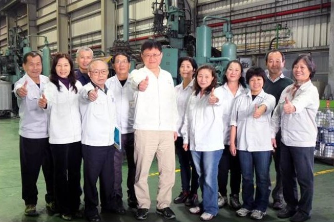 中時電子報-明鴻視銀髮員工 為公司成長後盾